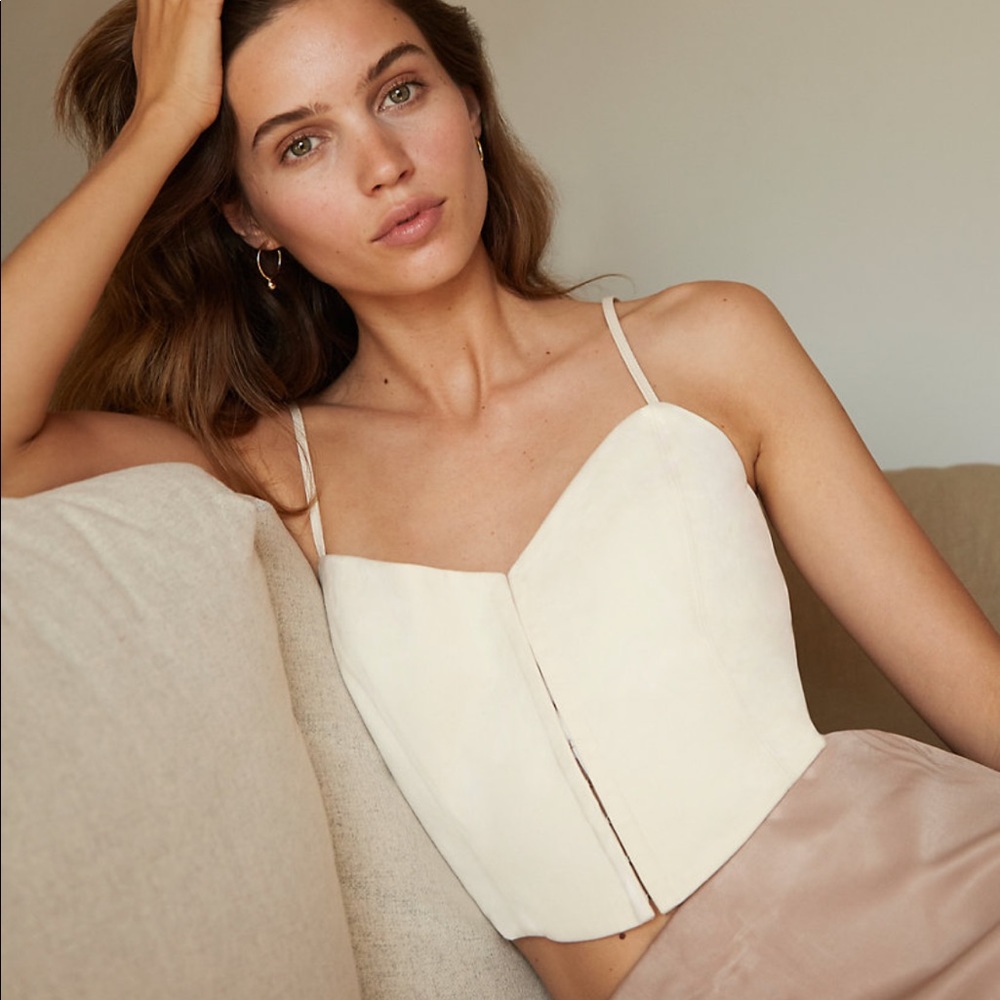 Aritzia Wilfred Caraway Camisole